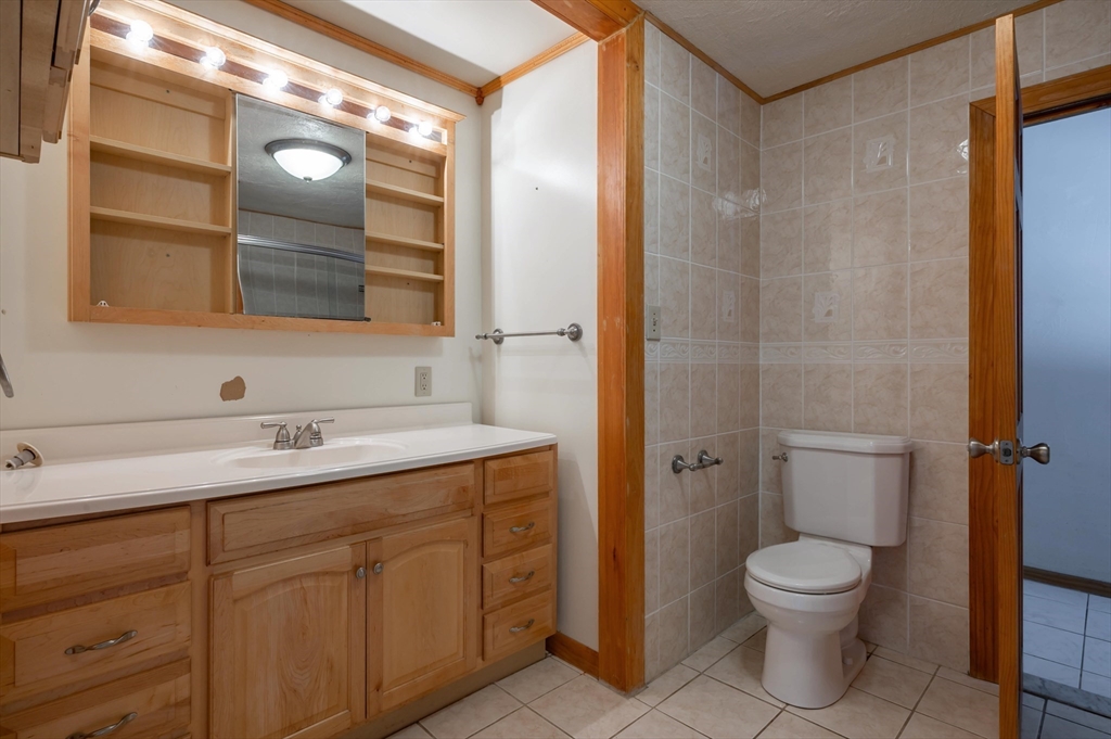 39 Sycamore Lane Billerica, MA 01821 - Photo 39 of 42