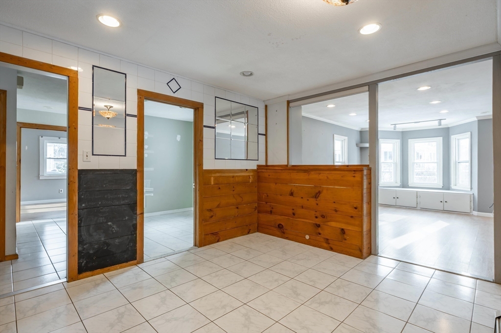 39 Sycamore Lane Billerica, MA 01821 - Photo 9 of 42