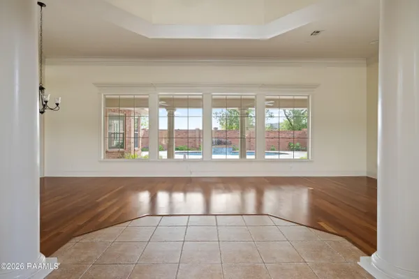 $635,000 | 104 La Quinta Circle, Broussard, LA 70518