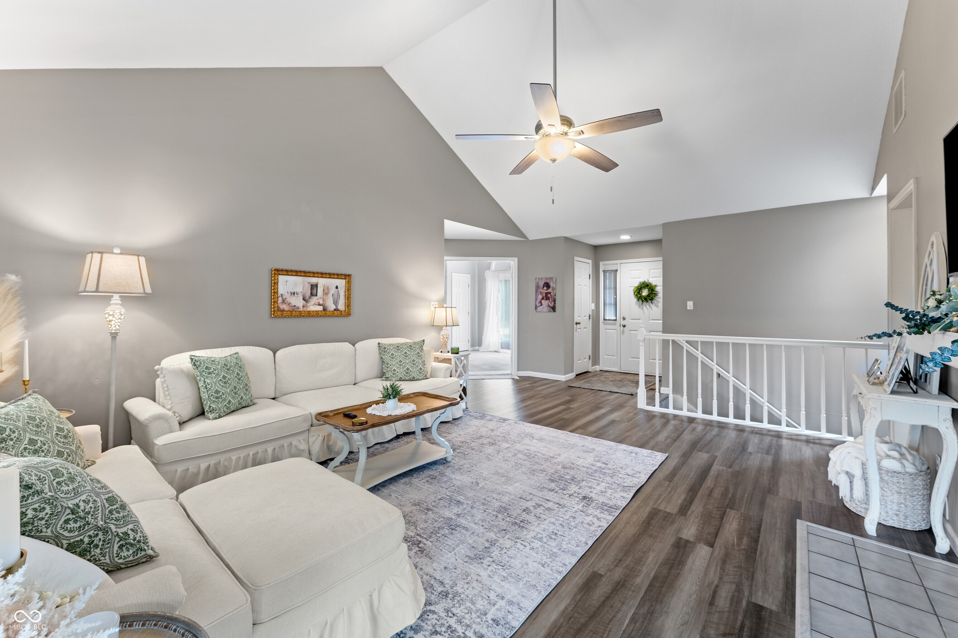 3371 Briar Ridge Way Columbus, IN 47203 - Photo 3 of 39