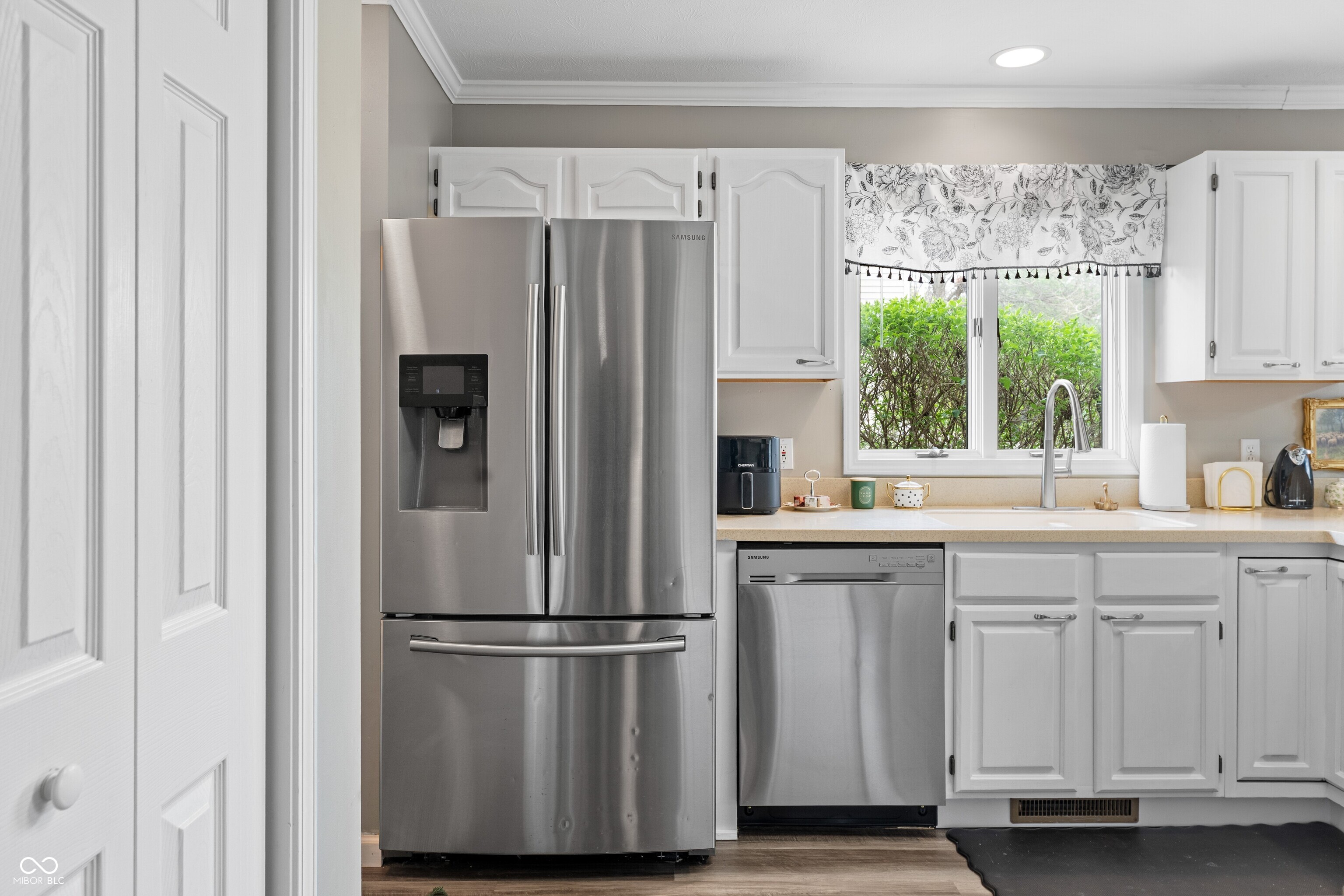 3371 Briar Ridge Way Columbus, IN 47203 - Photo 8 of 39