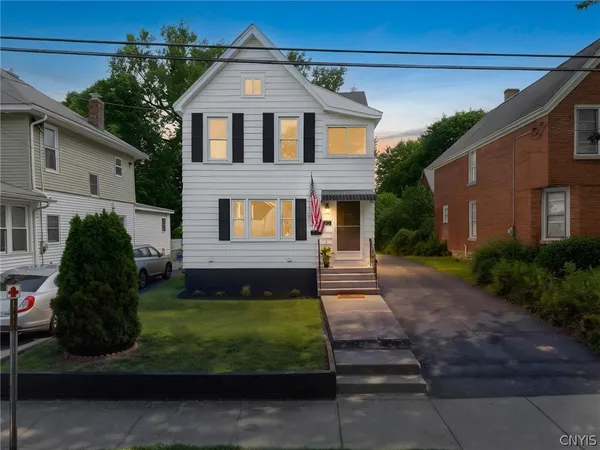 $229,900 | 120 Peck Avenue, Syracuse, NY 13206