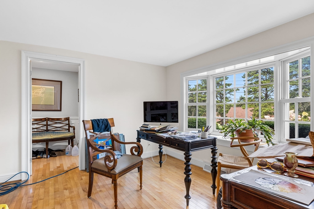 56 Riverview Drive Chatham, MA 02633 - Photo 25 of 37 a living room with furniture and a window