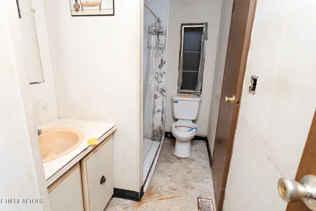 188 County Road 526, Athens, TN 37303