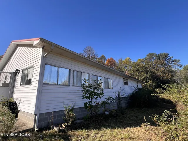 188 County Road 526, Athens, TN 37303