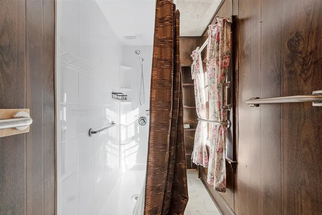 $299,900 | 66 South Main Street, Ashburnham, MA 01430