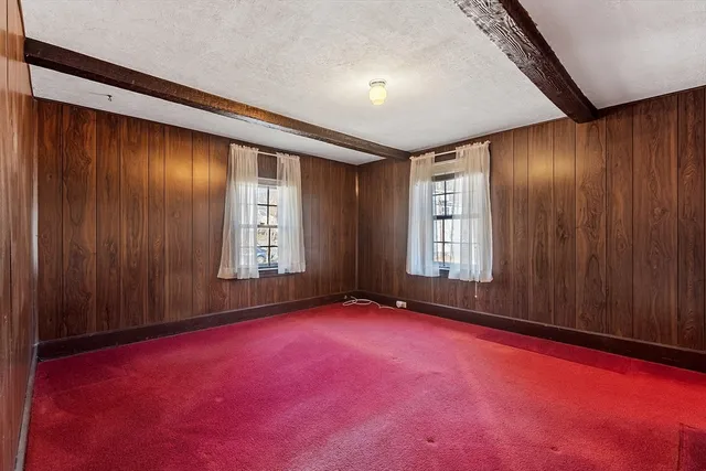 $299,900 | 66 South Main Street, Ashburnham, MA 01430