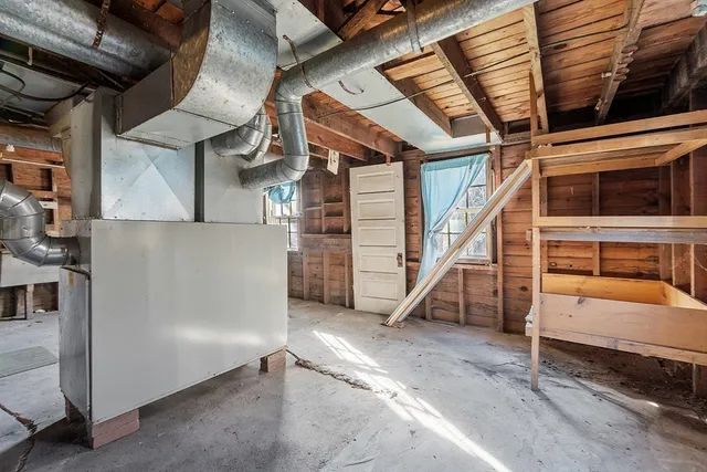 $299,900 | 66 South Main Street, Ashburnham, MA 01430