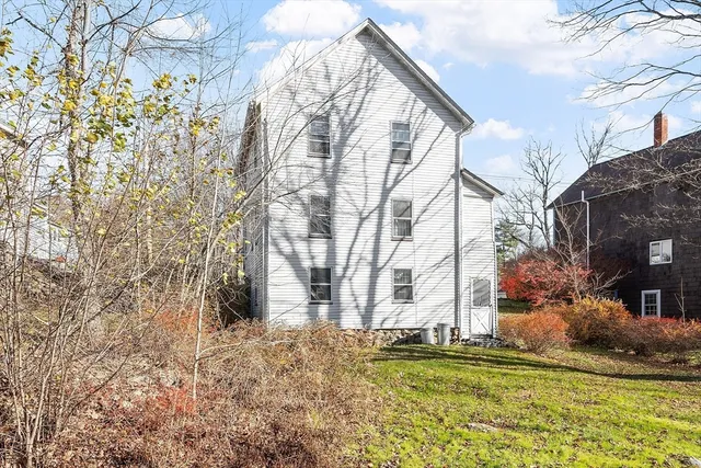 $299,900 | 66 South Main Street, Ashburnham, MA 01430