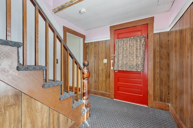 $299,900 | 66 South Main Street, Ashburnham, MA 01430