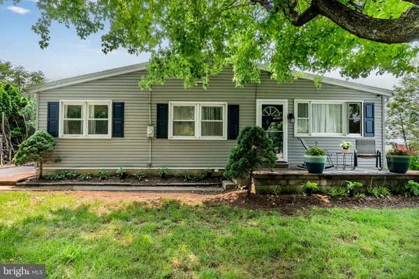 $299,900 | 147 Salem Church Road, Mechanicsburg, PA 17050
