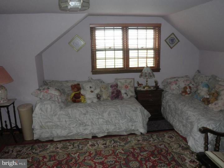 262 Mountain Road Kempton, PA 19529 - Photo 12 of 19 Gallery Image 12