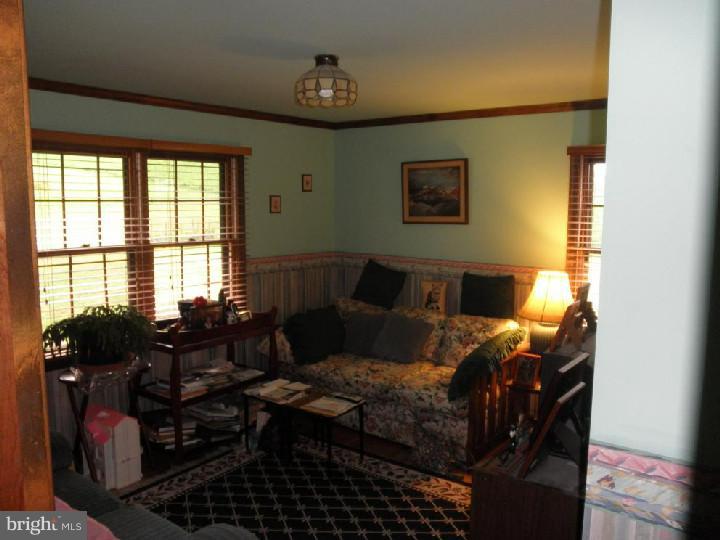 262 Mountain Road Kempton, PA 19529 - Photo 8 of 19 Gallery Image 8