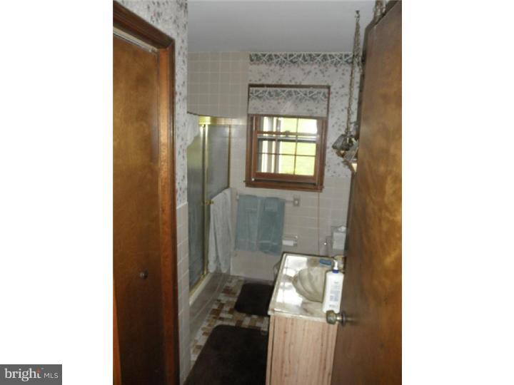 262 Mountain Road Kempton, PA 19529 - Photo 9 of 19 Gallery Image 9