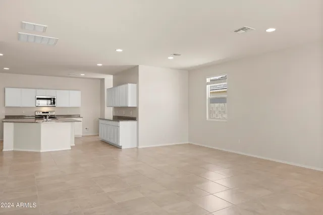 $437,990 | 5760 East Rosina Dell Place, San Tan Valley, AZ 85140