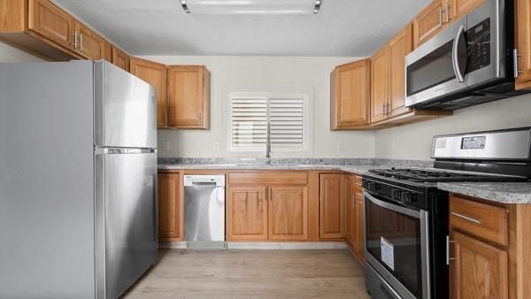 228 Alries Street Pittsburgh, PA 15210 - Photo 11 of 26