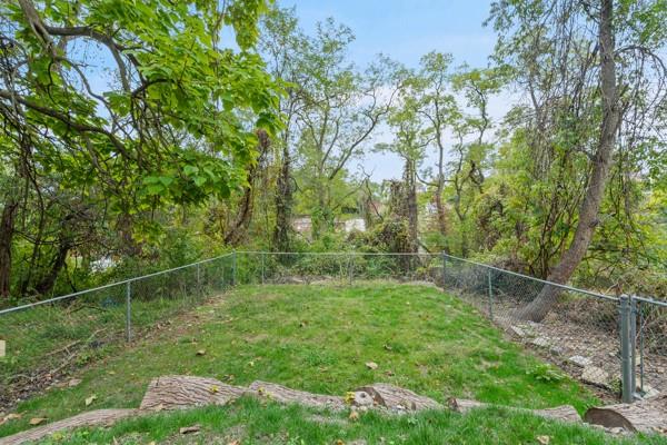 228 Alries Street Pittsburgh, PA 15210 - Photo 24 of 26