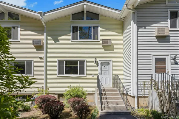 $499,000 | 18 Scenic Circle, Croton-on-Hudson, NY 10520