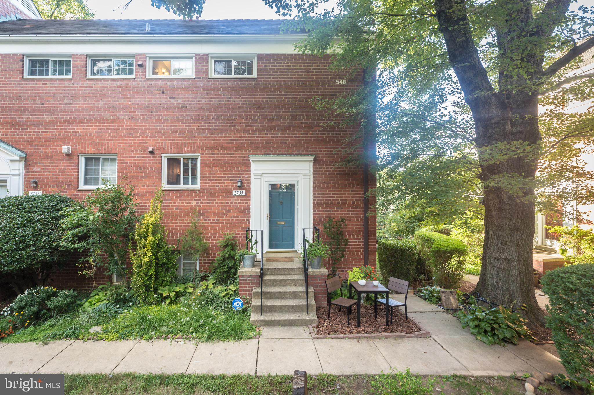 3735 Gunston Road Alexandria, VA 22302 - Photo 1 of 41