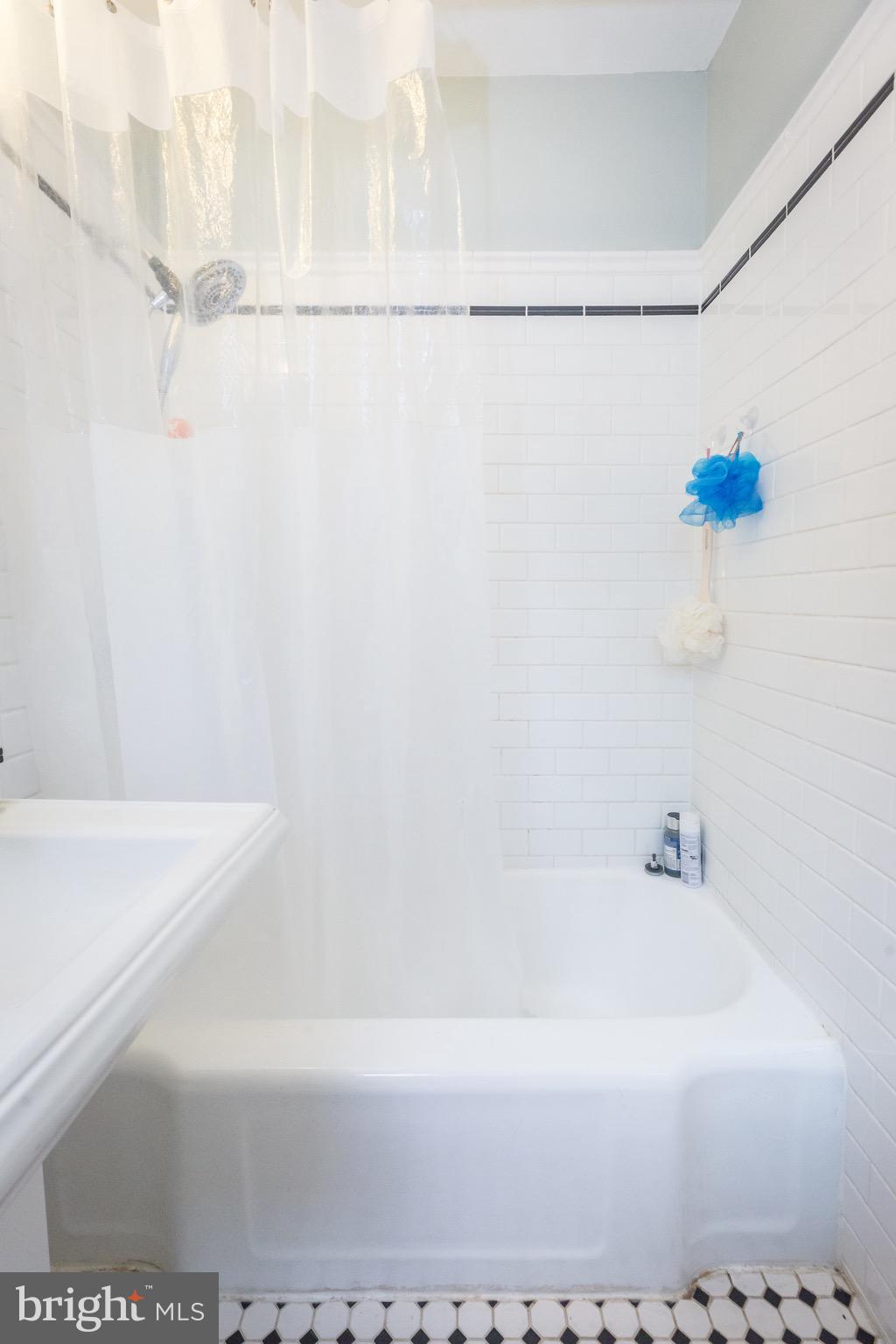 3735 Gunston Road Alexandria, VA 22302 - Photo 27 of 41