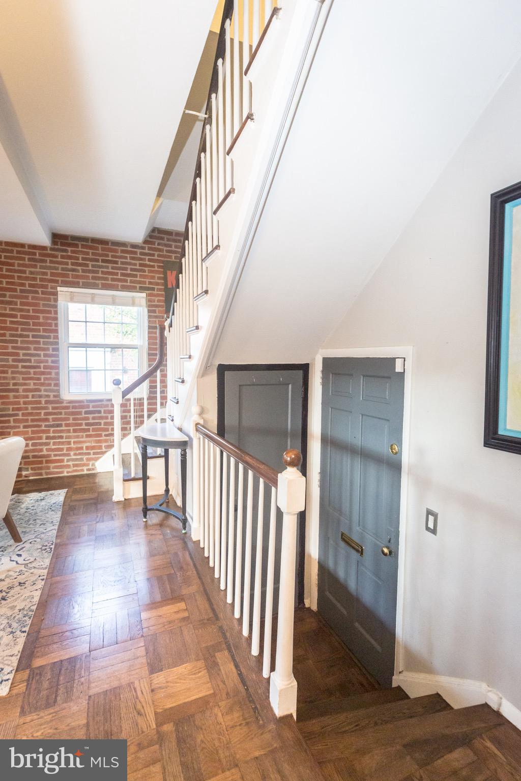 3735 Gunston Road Alexandria, VA 22302 - Photo 5 of 41