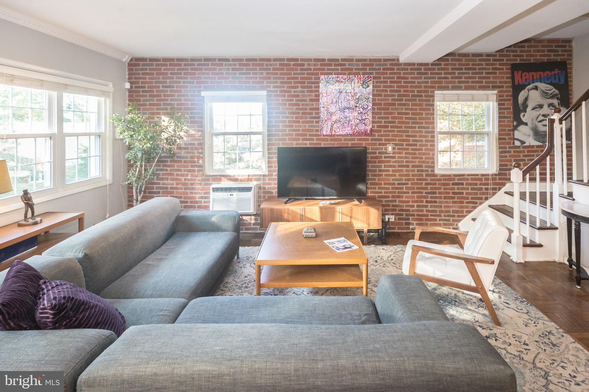 3735 Gunston Road Alexandria, VA 22302 - Photo 6 of 41