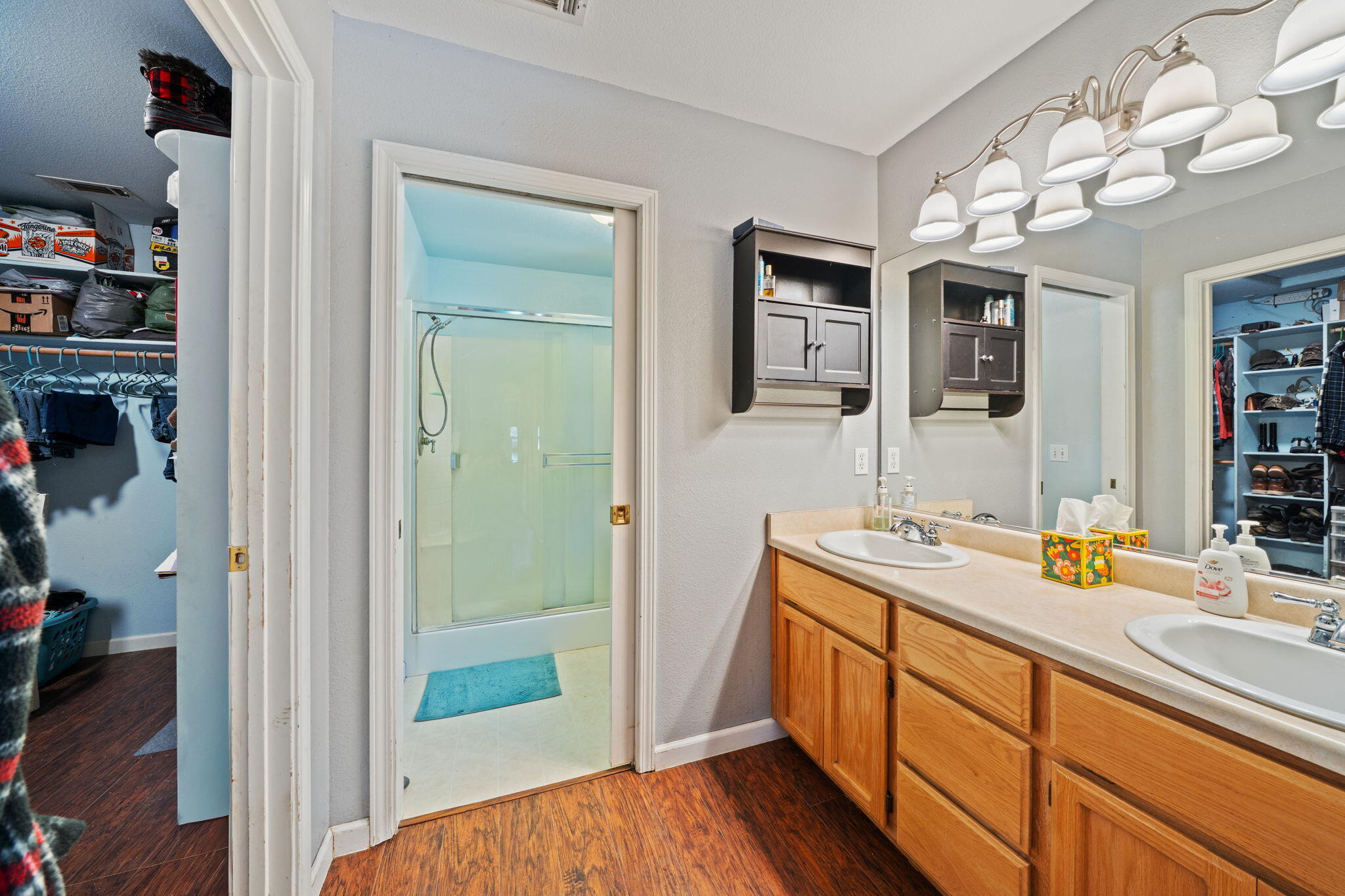 10971 Oak Run Road Oak Run, CA 96069 - Photo 24 of 49 Primary Bathroom