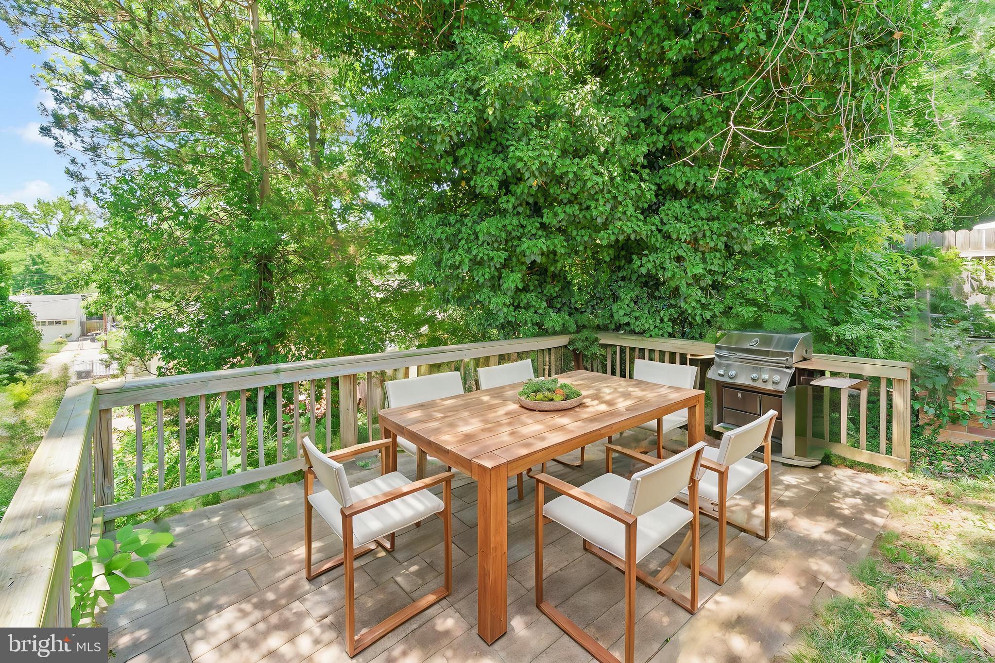 7634 Normandy Road Landover, MD 20785 - Photo 24 of 26 Virtually staged Deck