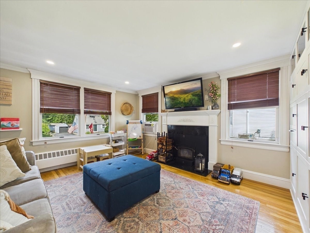104 Higgins Road Framingham, MA 01701 - Photo 14 of 35