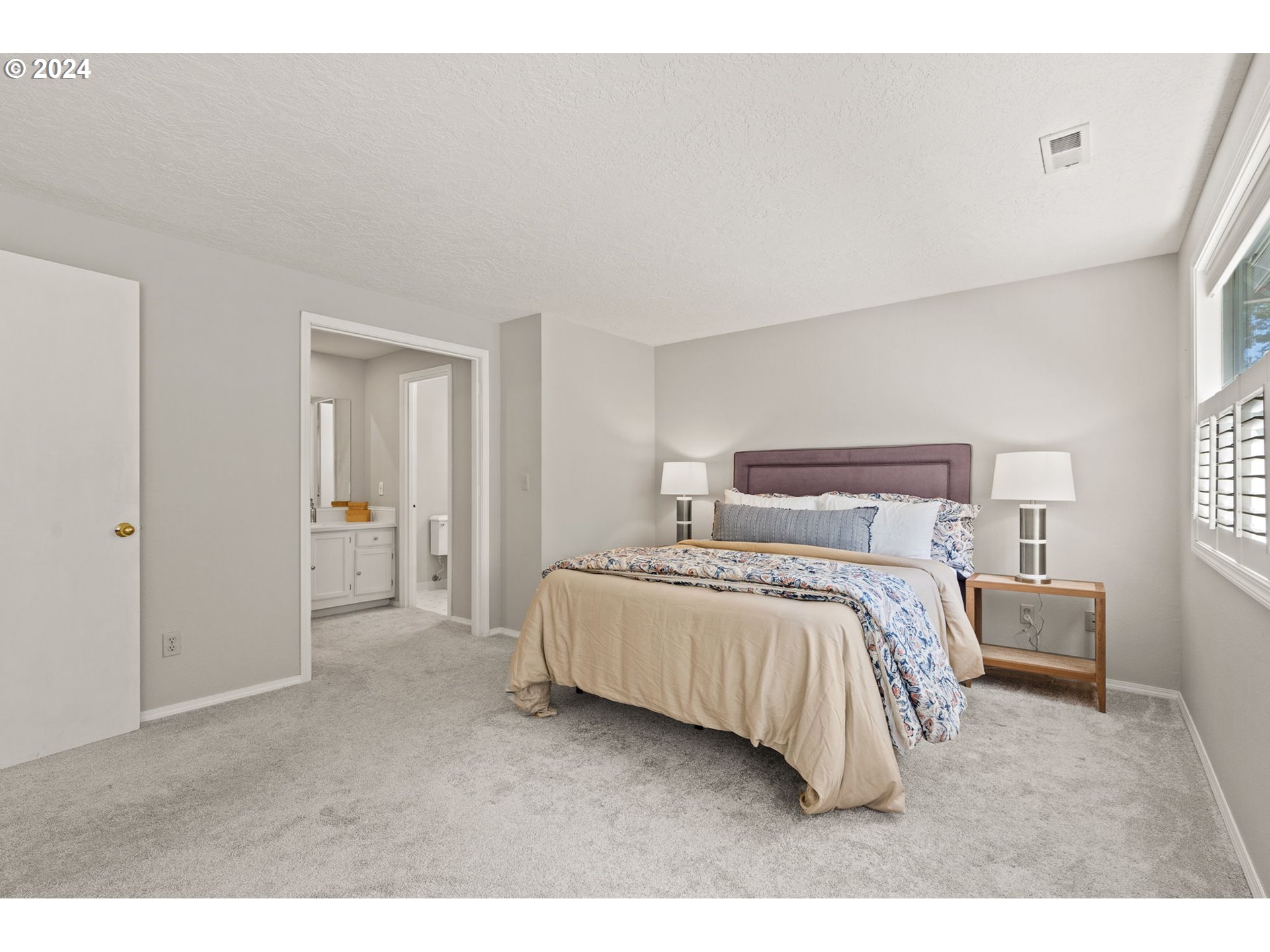 1406 Southeast Condor Place Gresham, OR 97080 - Photo 18 of 34