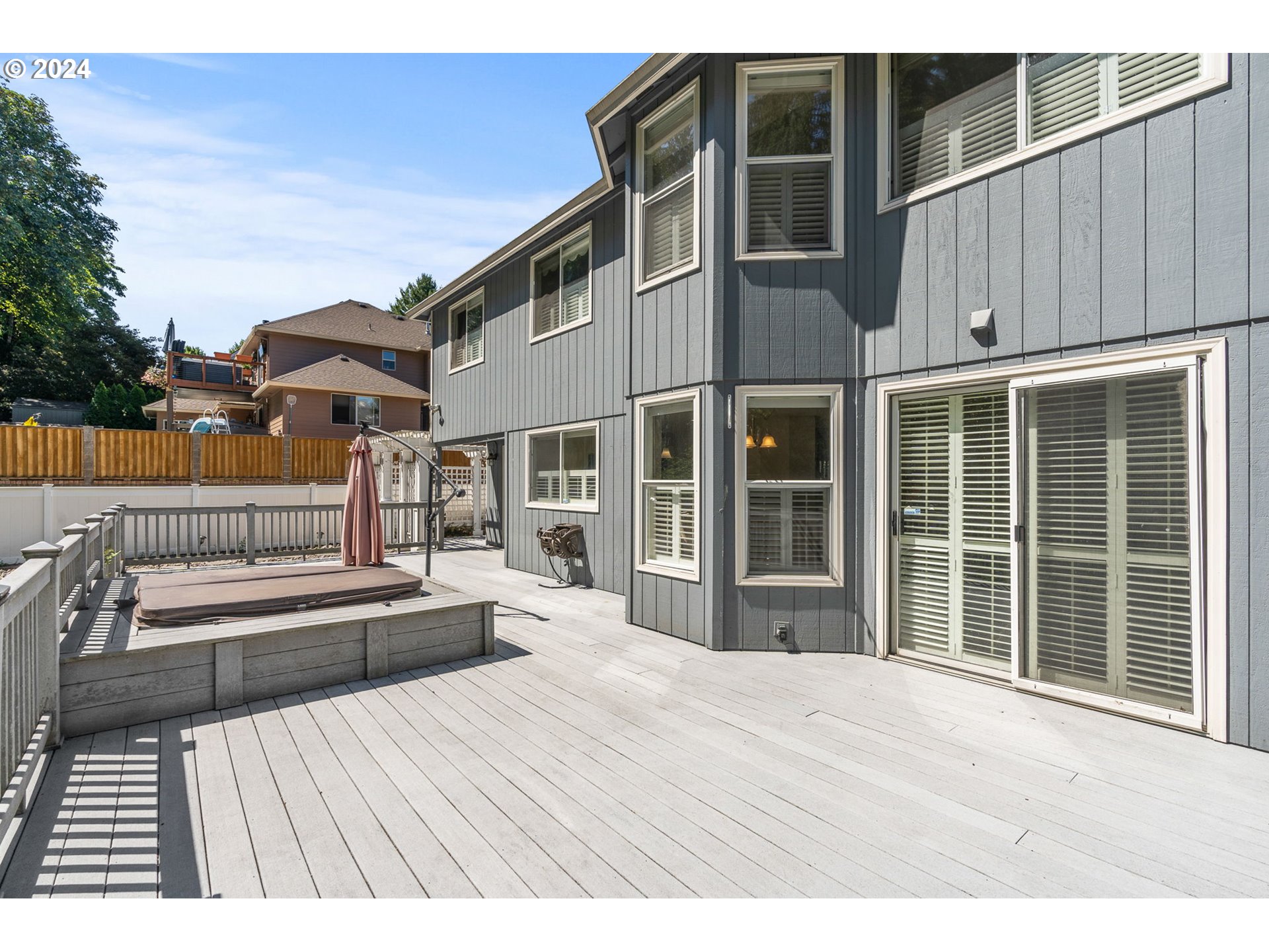 1406 Southeast Condor Place Gresham, OR 97080 - Photo 31 of 34