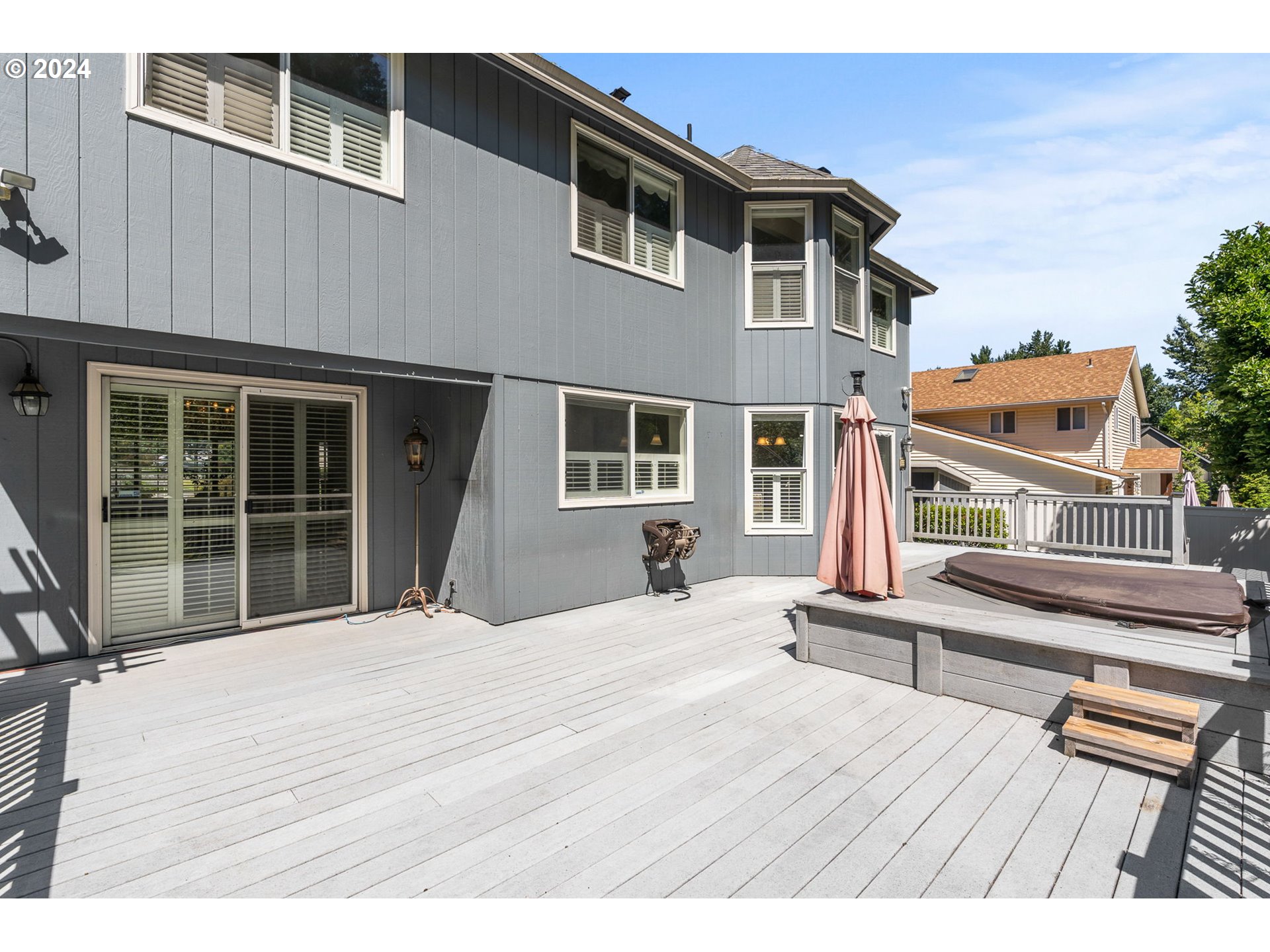 1406 Southeast Condor Place Gresham, OR 97080 - Photo 32 of 34