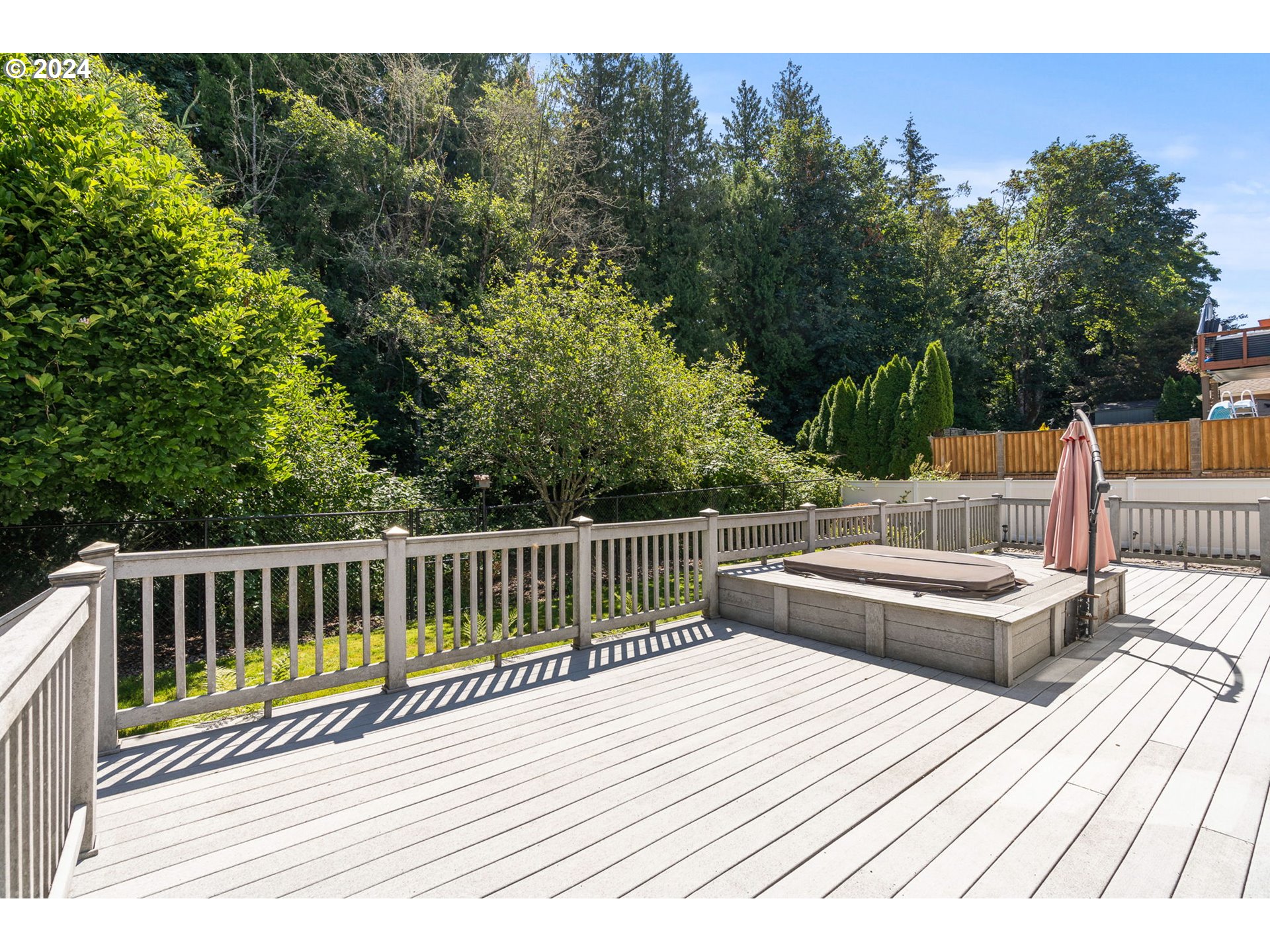 1406 Southeast Condor Place Gresham, OR 97080 - Photo 33 of 34