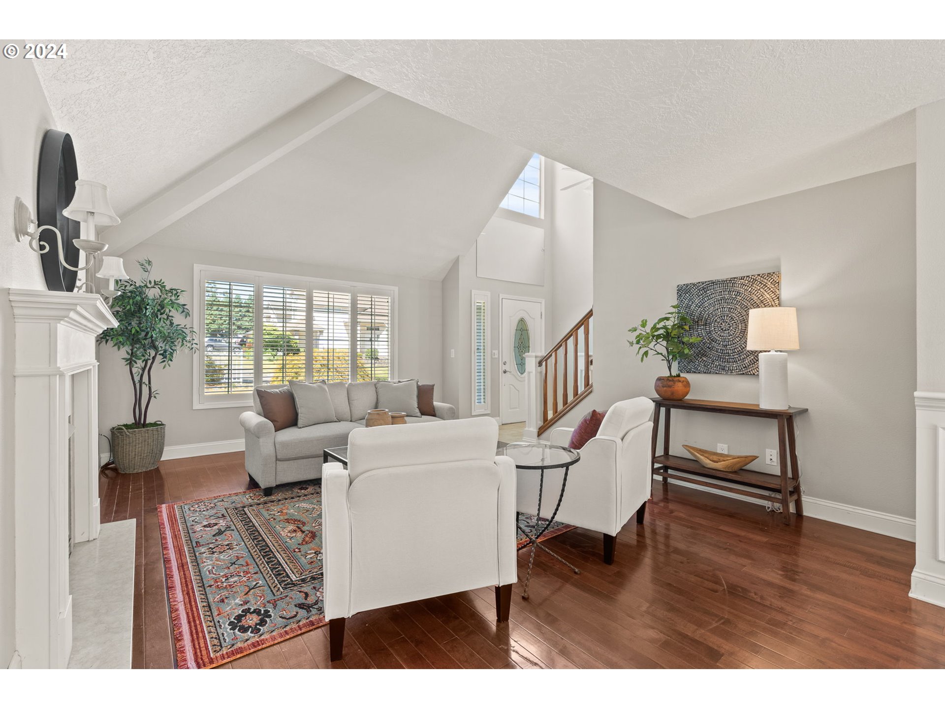 1406 Southeast Condor Place Gresham, OR 97080 - Photo 6 of 34