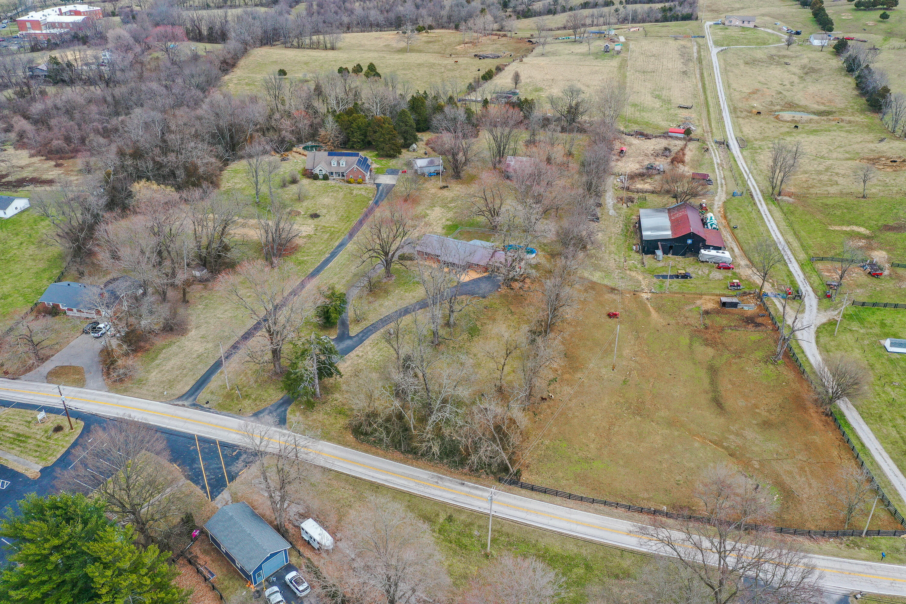 220 Evergreen Road Frankfort, KY 40601 - Photo 43 of 48 1-47
