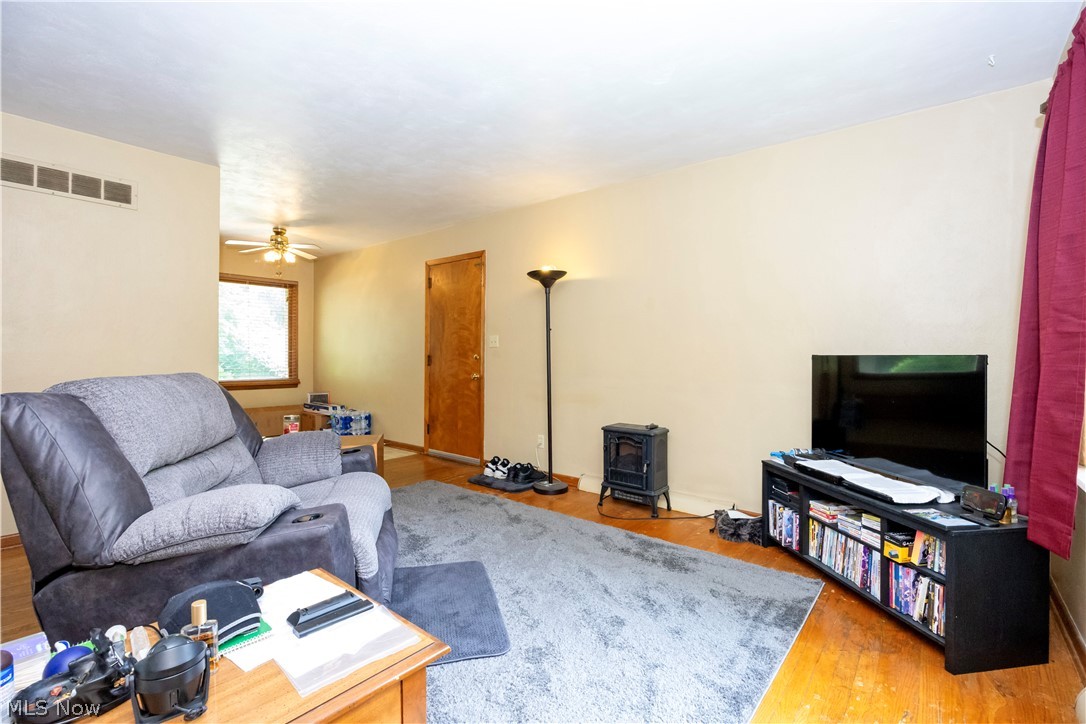 1813 Burbank Road Wooster, OH 44691 - Photo 5 of 27 Unit 1813