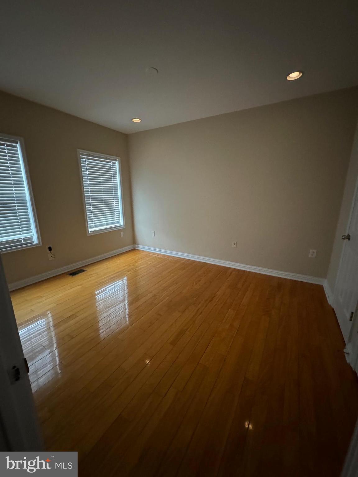 2239 Ridge Place Southeast Washington, DC 20020 - Photo 35 of 44 a view of room and window