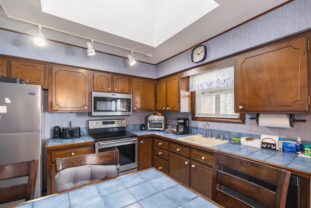 $375,000 | 31 Bellflower Drive, Auburn, ME 04210