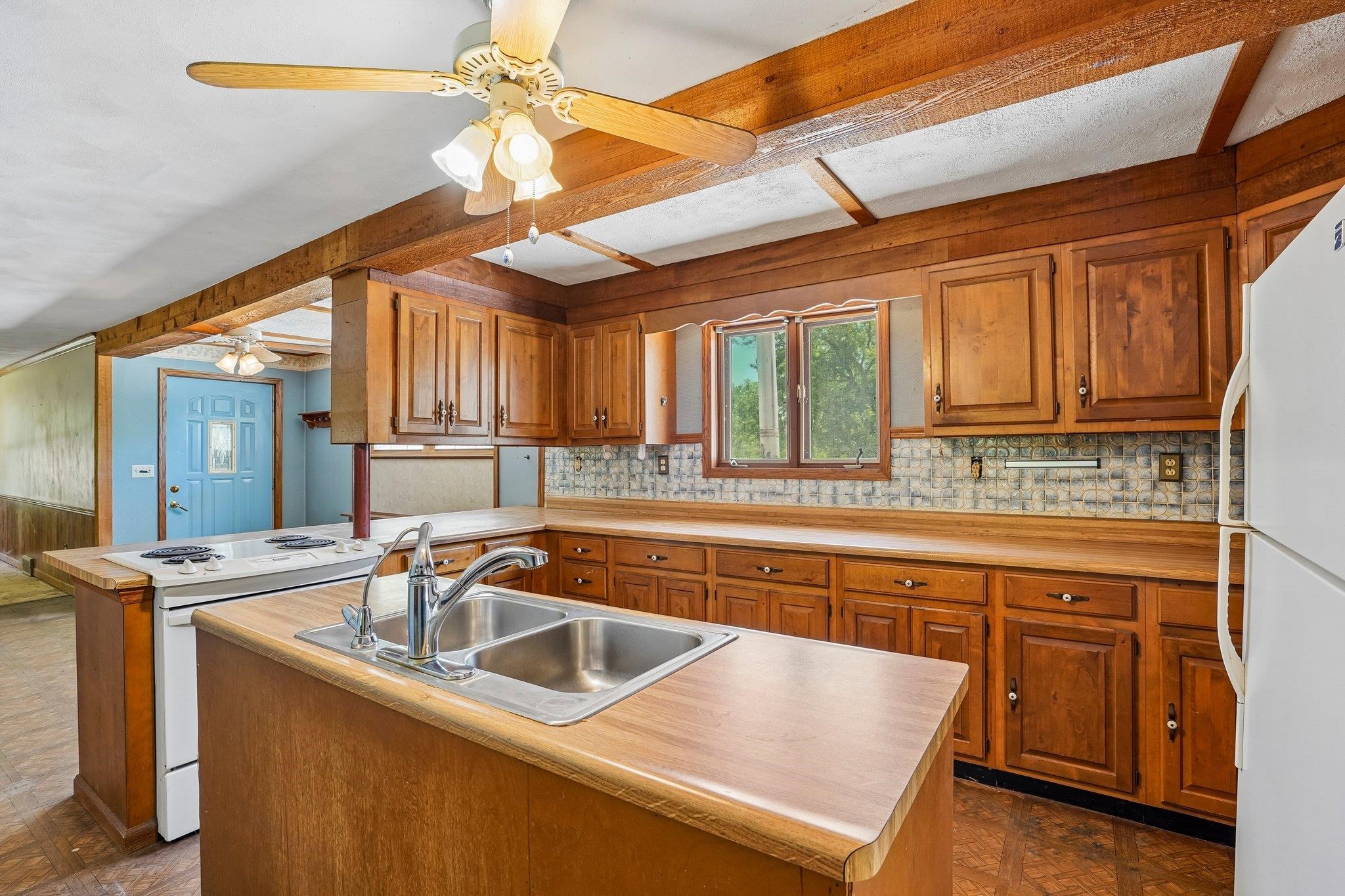 W9097 County Rd A Delavan, WI 53115 - Photo 9 of 21