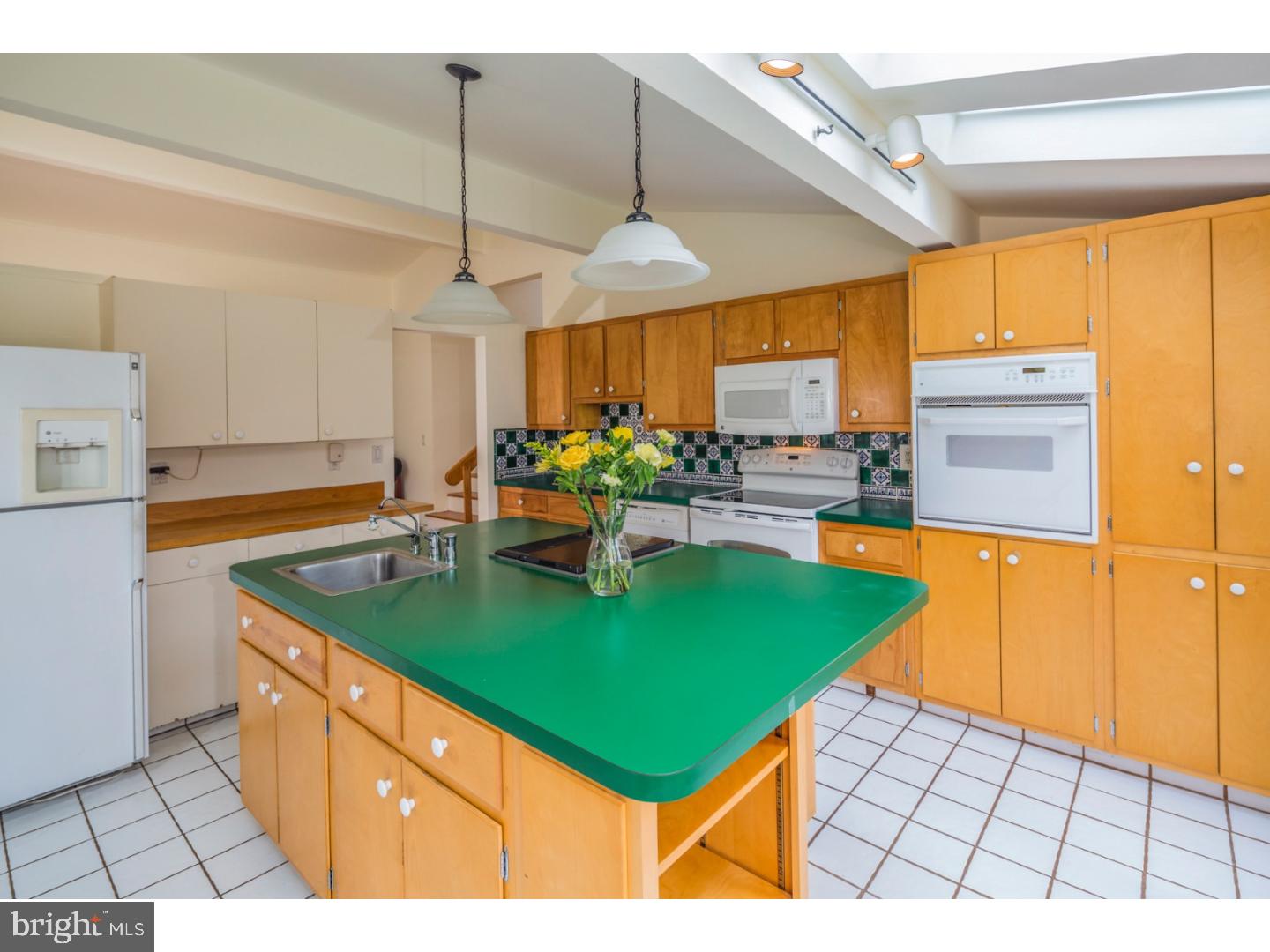 102 Autumn Hill Road Princeton, NJ 08540 - Photo 10 of 25 Gallery Image 10