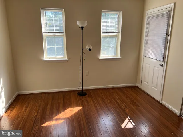 $1,800 | 18336 Streamside Drive, Unit 304, Gaithersburg, MD 20879