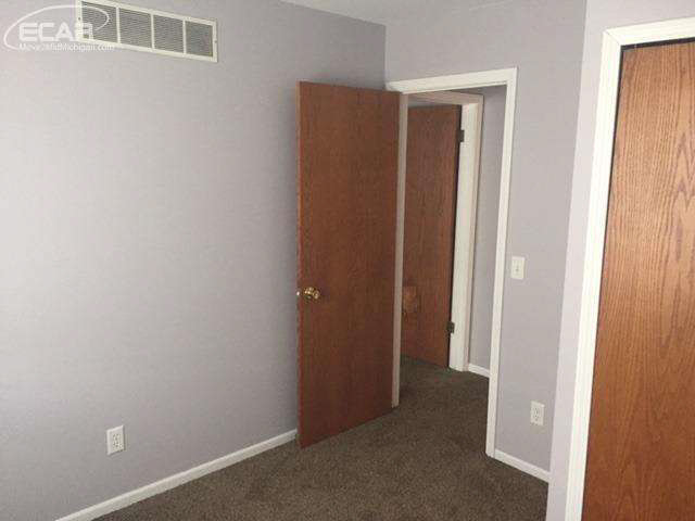 10159 North Jennings Road Clio, MI 48420 - Photo 2 of 14 21270630-1.JPG
