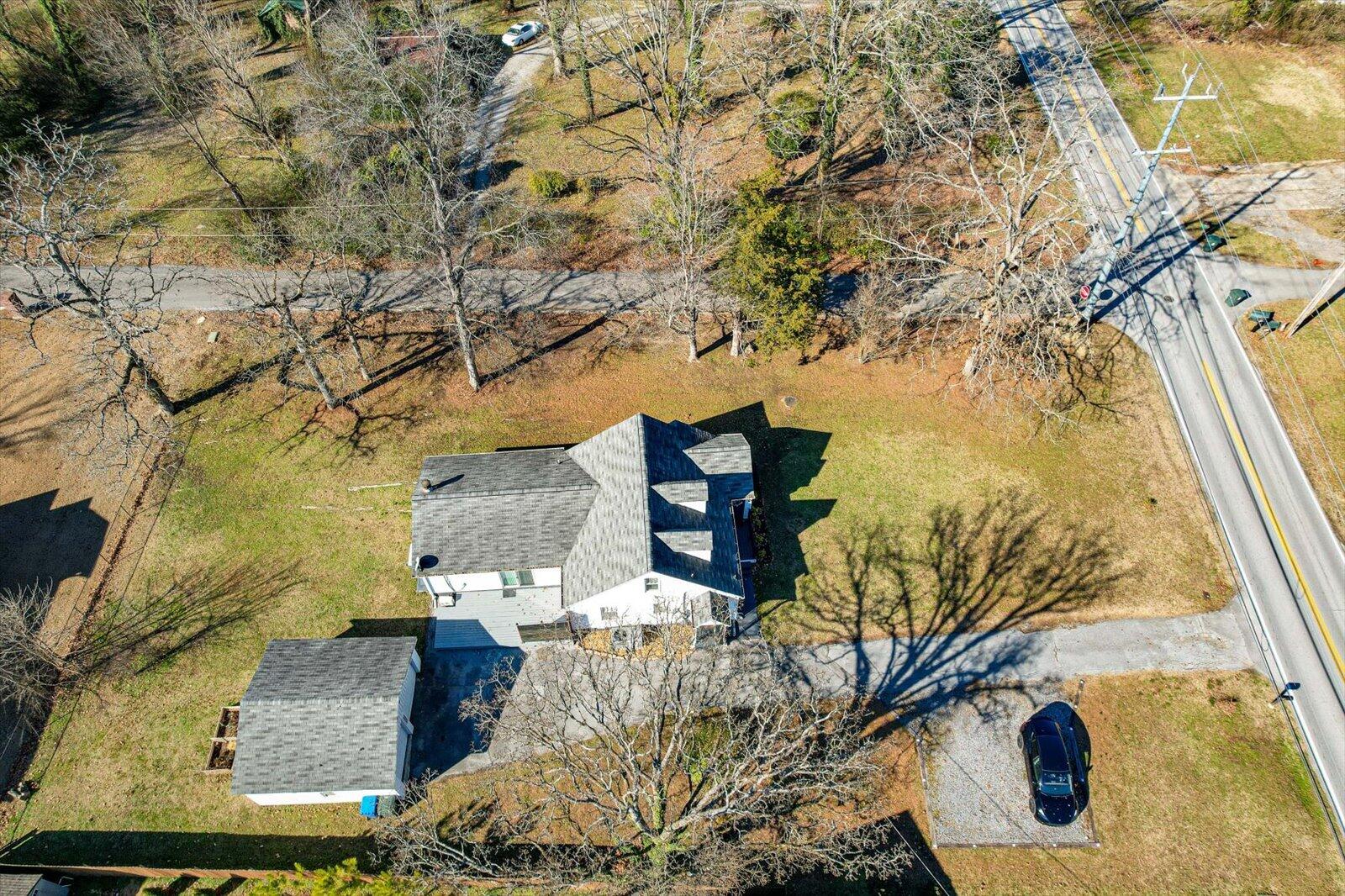 8200 Igou Gap Road Chattanooga, TN 37421 - Photo 2 of 28 04-8200 Igou Gap Rd-4