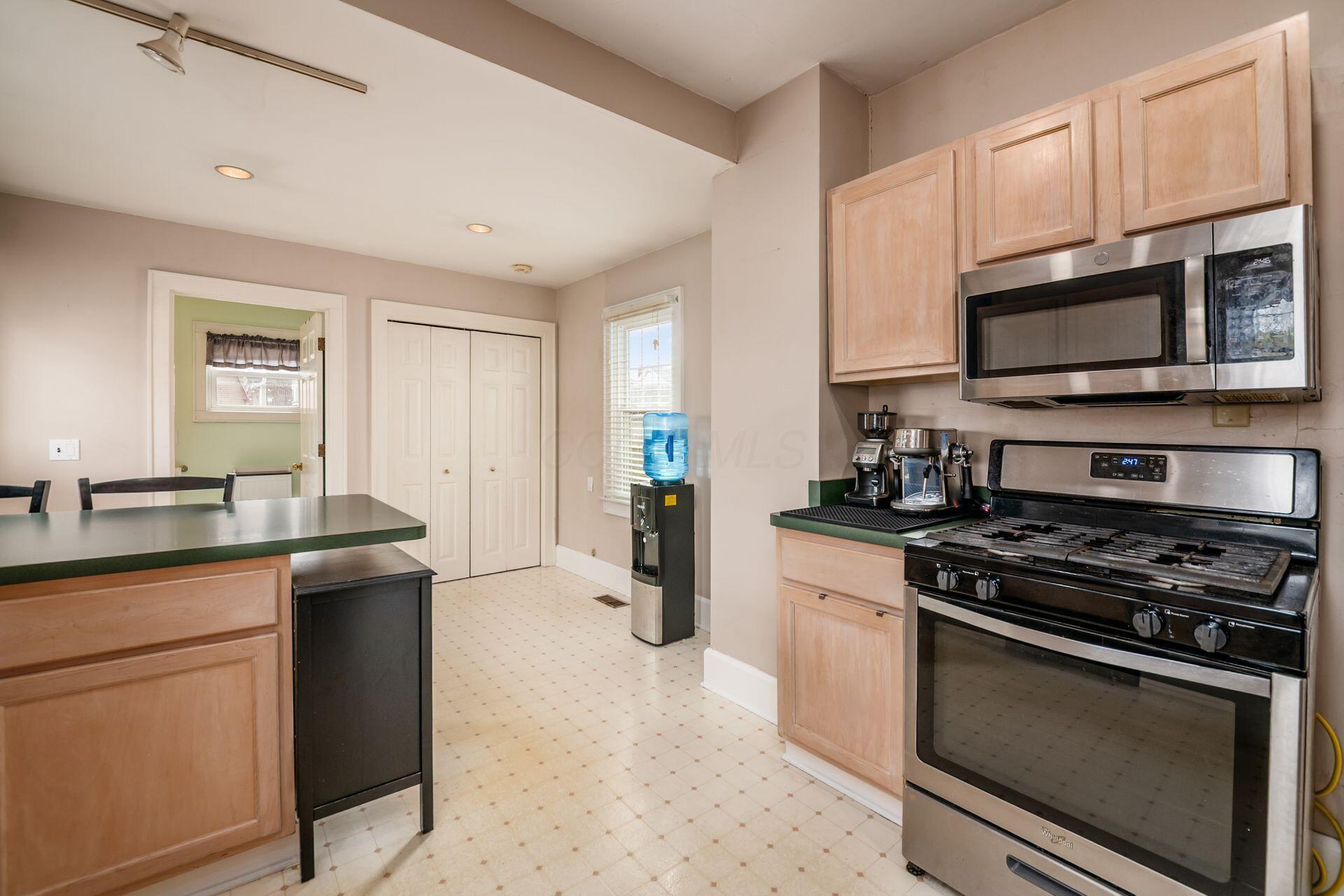 415 East Weber Road Columbus, OH 43202 - Photo 16 of 52 019_ 415 E Weber