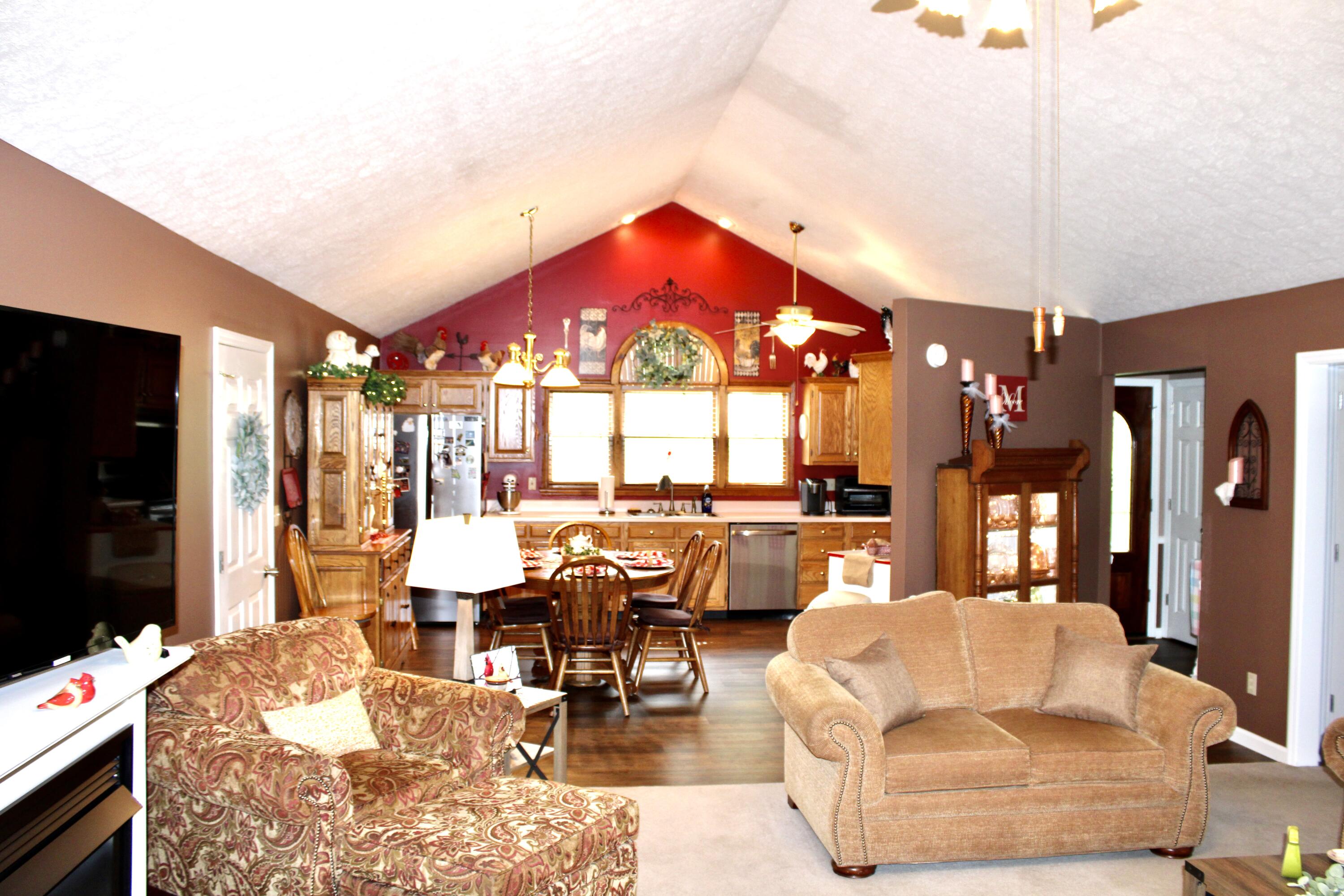 215 Lenore Lane Spring City, TN 37381 - Photo 5 of 26 IMG_1129