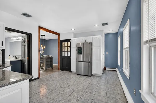 $562,300 | 508-510 Lakeview Avenue, Lowell, MA 01850