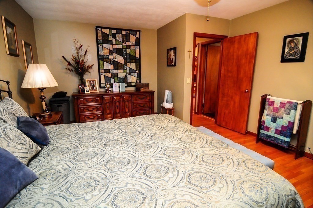 90 Woodcrest Road Springfield, MA 01129 - Photo 17 of 38