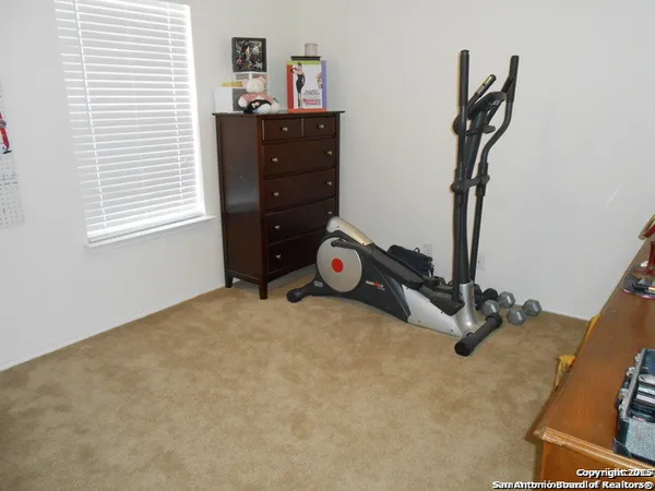 $1,595 | 10722 Shaenpath, San Antonio, TX 78254