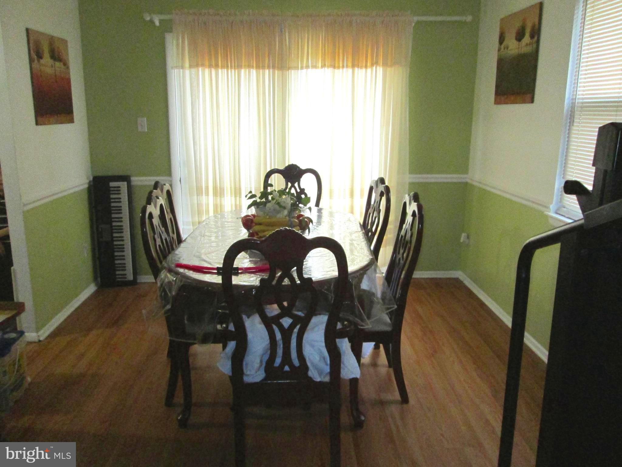 18 South Pendleton Court Frederick, MD 21703 - Photo 6 of 13 Dining Room