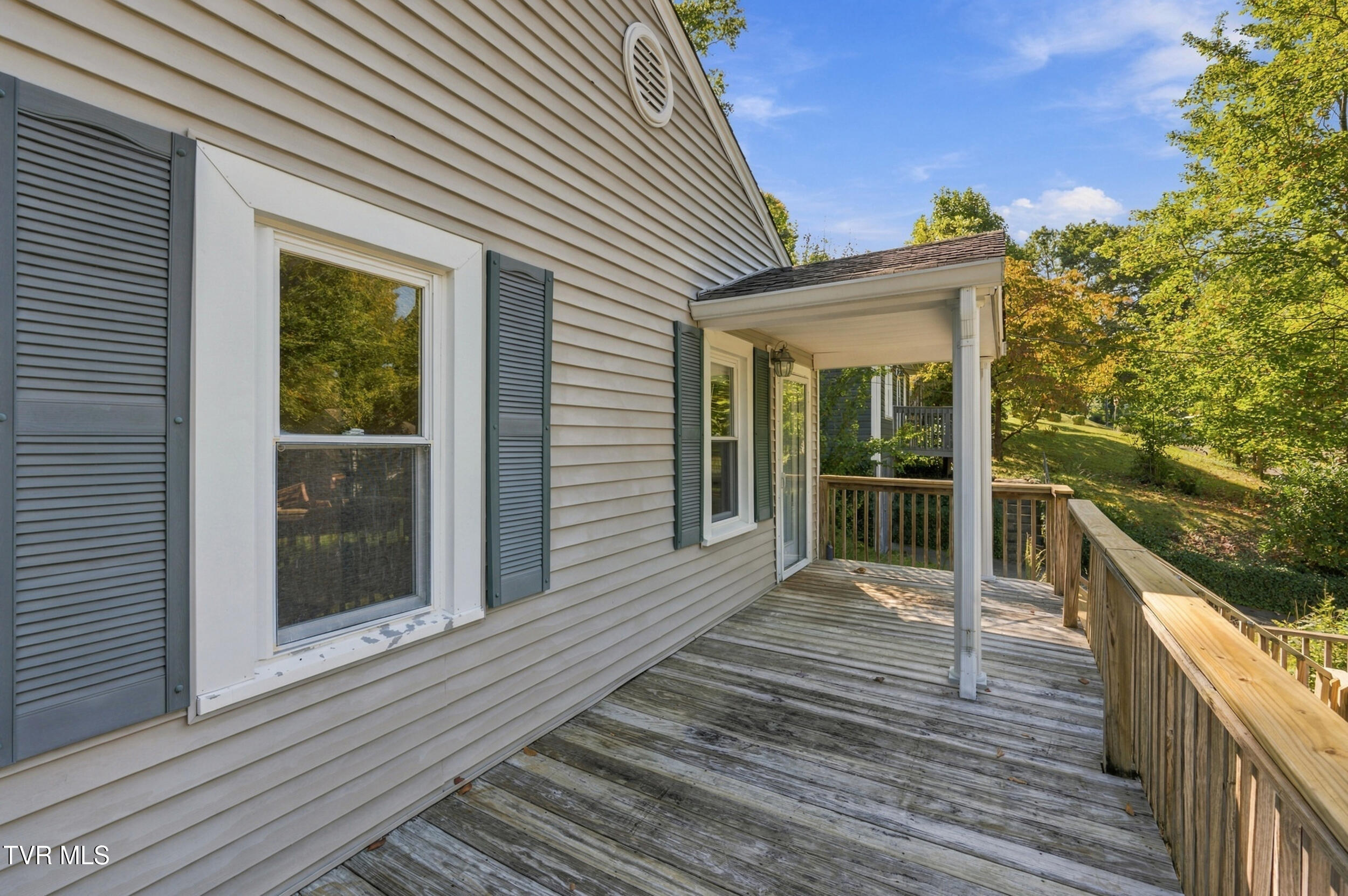 1409 Rock Rose Road Bristol, TN 37620 - Photo 6 of 26 dsc_2973